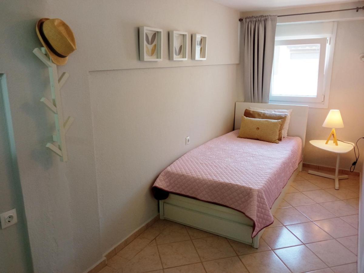 Amazing Maisonettes In Skiathos Екстер'єр фото